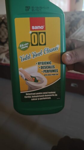 00 WC Toilet Bowl Cleaner | 750ml Bottle | Powerful Limescale Remover & Disinfectant | Imported from Israel photo review