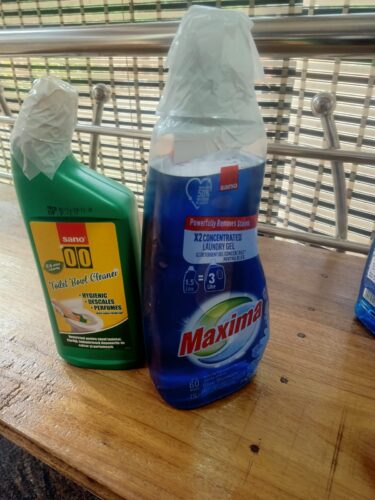 00 WC Toilet Bowl Cleaner | 750ml Bottle | Powerful Limescale Remover & Disinfectant | Imported from Israel photo review