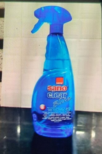 Window & Surface Cleaner – 1 Litre Spray Bottle | Multi-purpose cleaning liquid for sparkling windows, mirrors, windshields, tiles and ceramic, laminated and other surfaces | Imported From Israel photo review